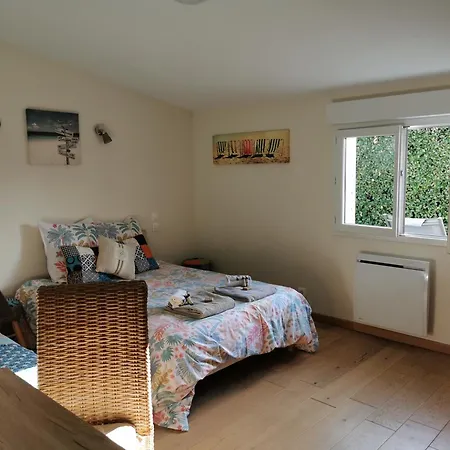 De Sauveterre Petit Dejeuner Compris 펜션 Les Sables-dʼOlonne