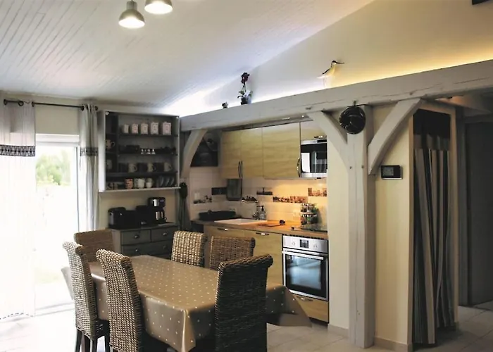 펜션 De Sauveterre Petit Dejeuner Compris Les Sables-dʼOlonne