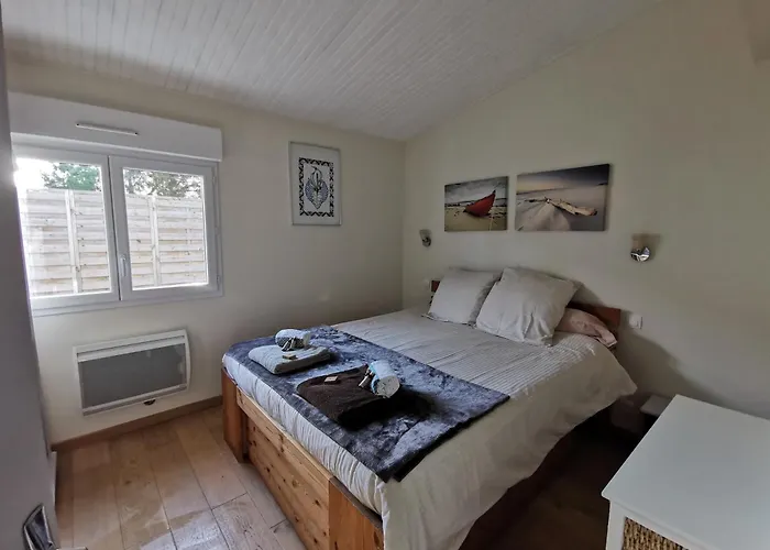 De Sauveterre Petit Dejeuner Compris Les Sables-dʼOlonne